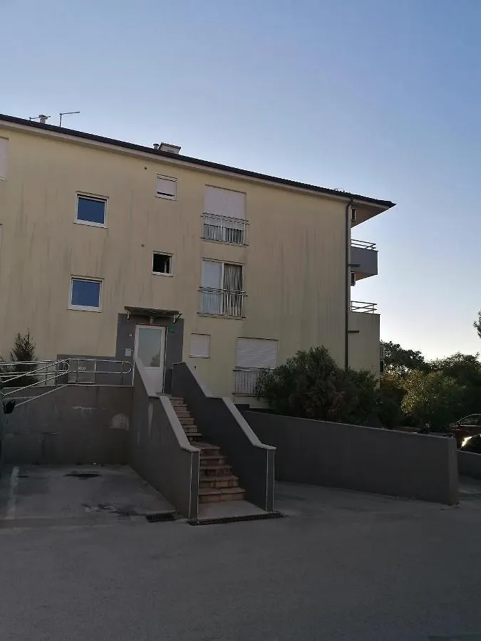 Apartment Apartman Sunshine Pula Croatia
