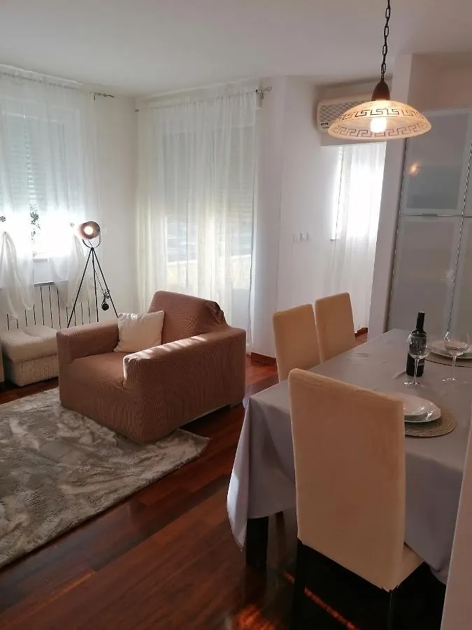 Apartment Apartman Sunshine Pula